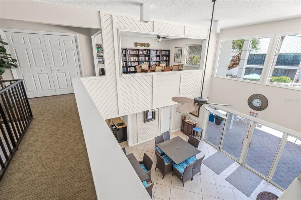 For Sale: $515,000 (2 beds, 2 baths, 1012 Square Feet)