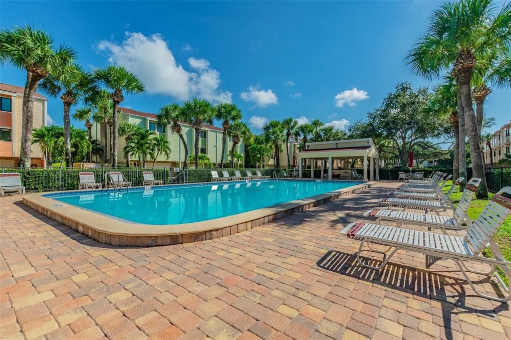 For Rent: $4,000 (4 beds, 3 baths, 2025 Square Feet)