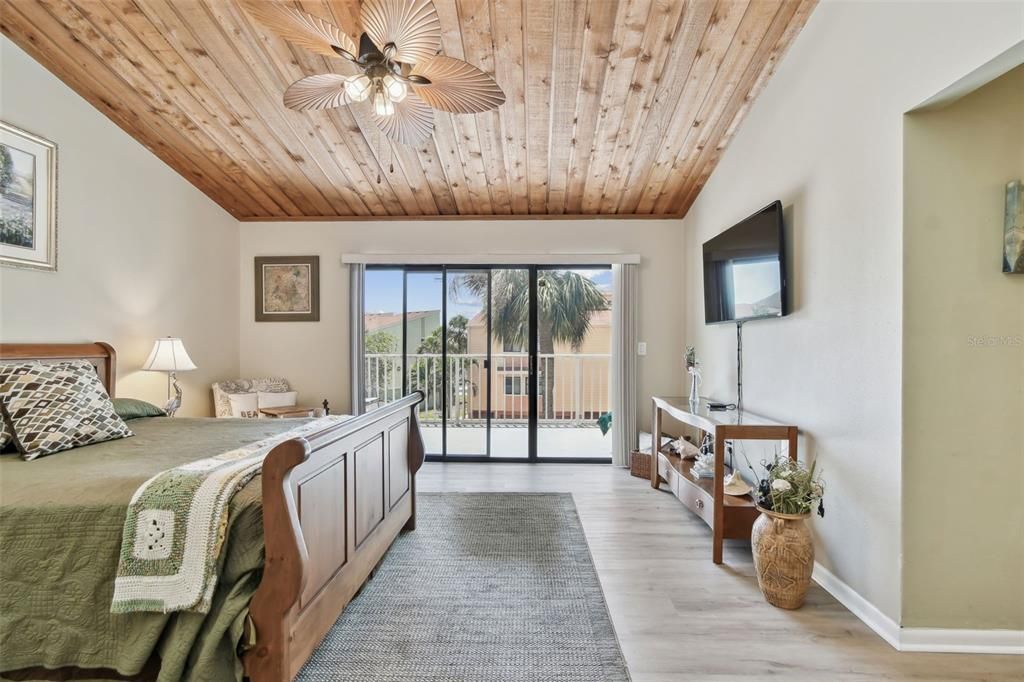 For Rent: $4,000 (4 beds, 3 baths, 2025 Square Feet)