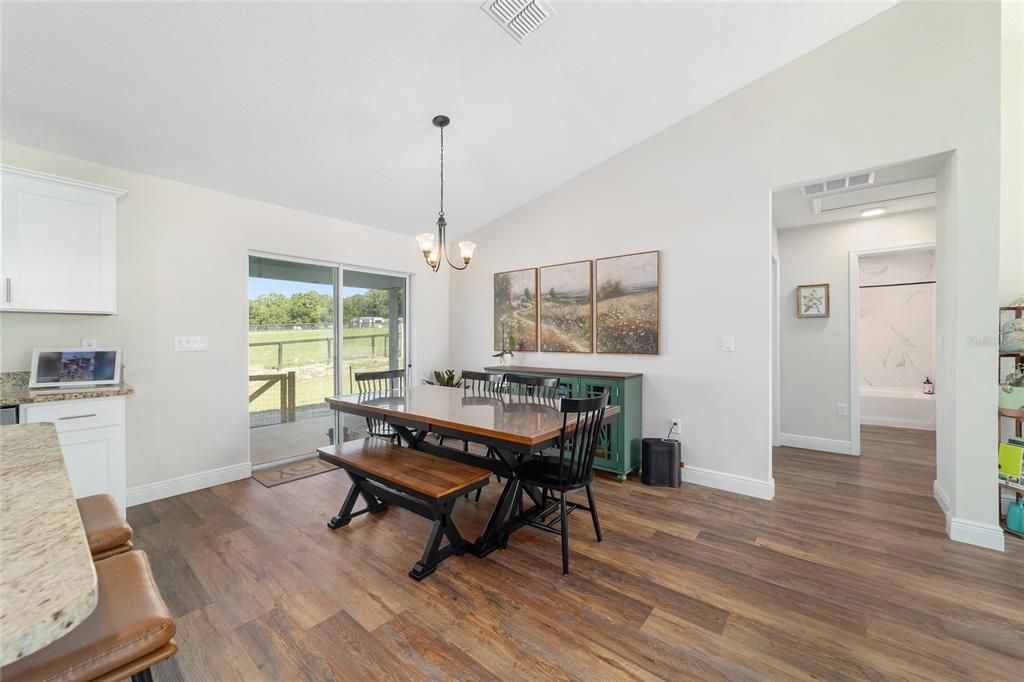 Active With Contract: $269,000 (3 beds, 2 baths, 1454 Square Feet)