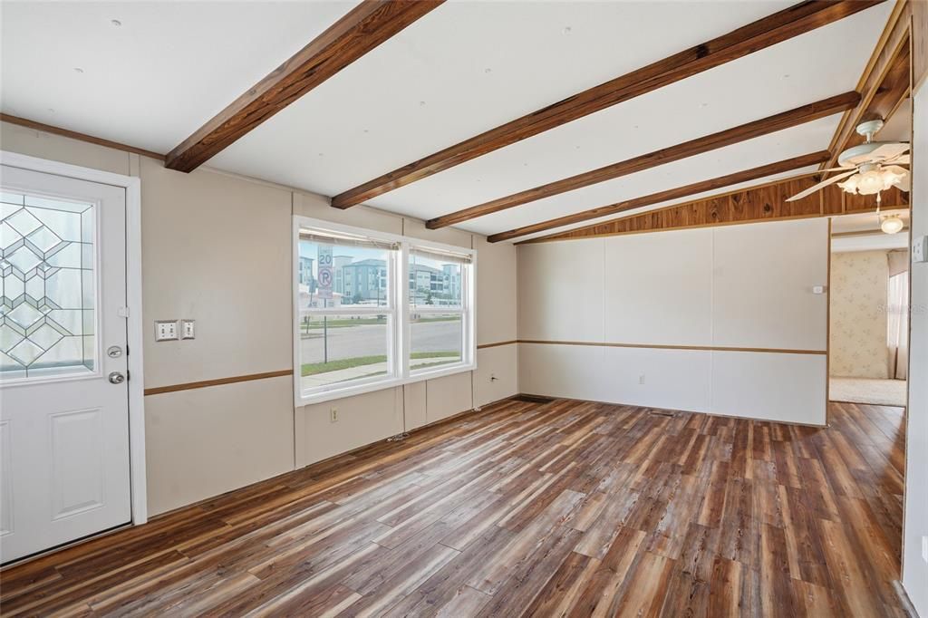 На продажу: $135,000 (3 спален, 2 ванн, 1056 Квадратных фут)