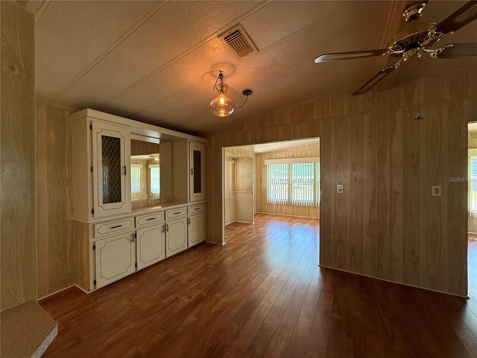 En Venta: $165,500 (2 camas, 2 baños, 1440 Pies cuadrados)
