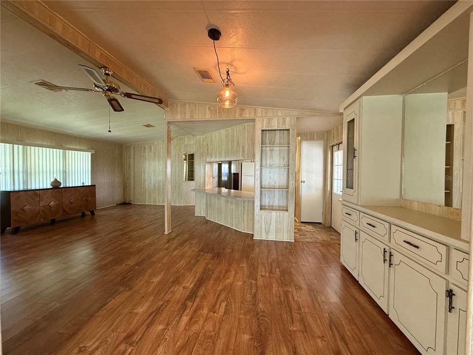 En Venta: $165,500 (2 camas, 2 baños, 1440 Pies cuadrados)
