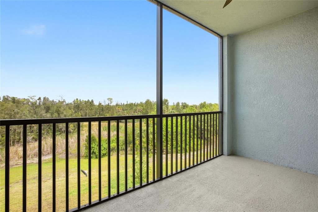 For Sale: $222,900 (2 beds, 2 baths, 1123 Square Feet)