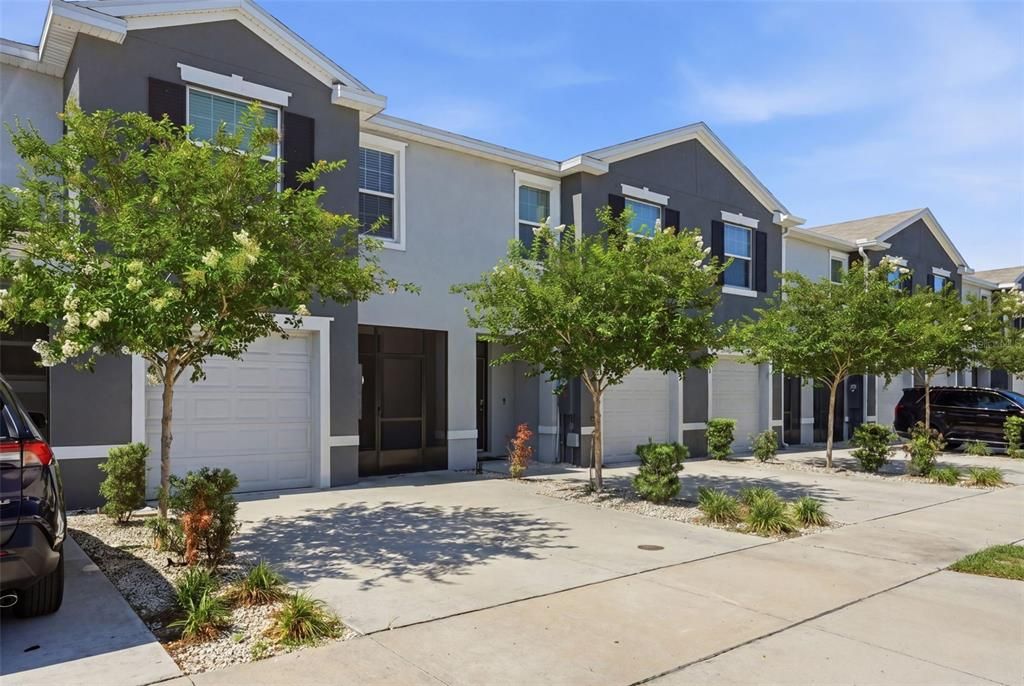 For Rent: $1,945 (3 beds, 2 baths, 1688 Square Feet)
