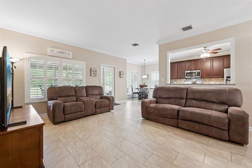 Active With Contract: $535,000 (4 beds, 3 baths, 2473 Square Feet)