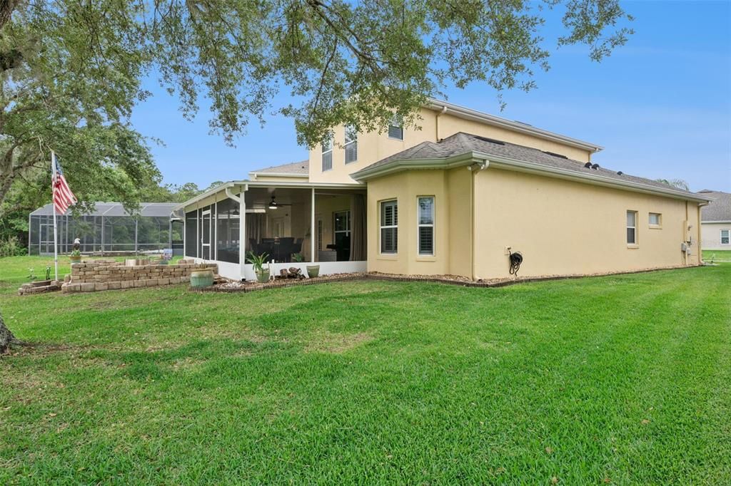 Active With Contract: $535,000 (4 beds, 3 baths, 2473 Square Feet)