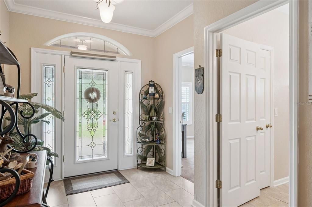 Active With Contract: $535,000 (4 beds, 3 baths, 2473 Square Feet)
