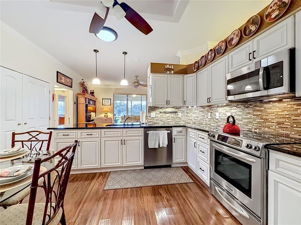 En Venta: $395,900 (3 camas, 2 baños, 1873 Pies cuadrados)