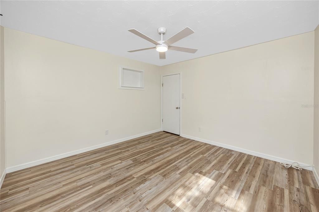 En Venta: $369,000 (3 camas, 2 baños, 1428 Pies cuadrados)