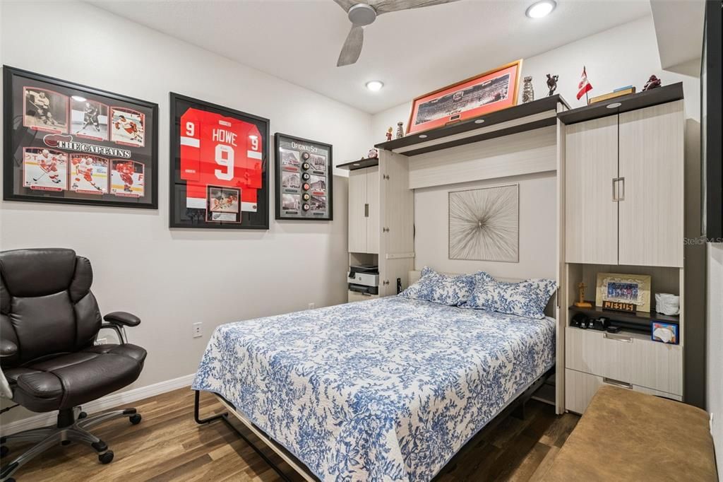 For Sale: $299,000 (3 beds, 2 baths, 1539 Square Feet)