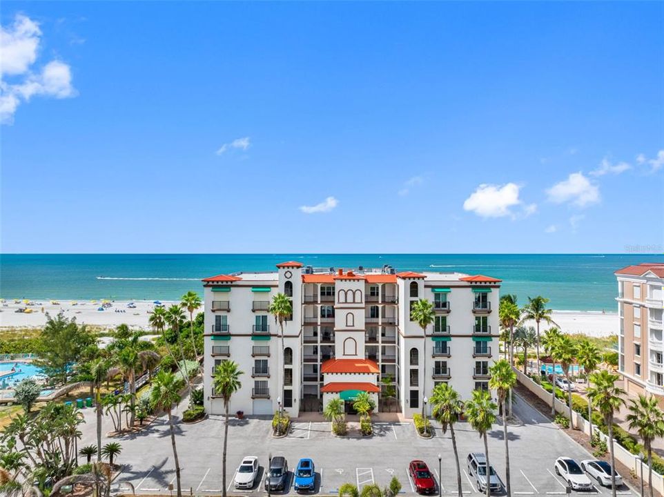 For Sale: $2,250,000 (3 beds, 3 baths, 2659 Square Feet)