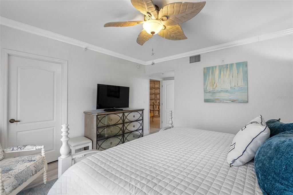 For Sale: $2,250,000 (3 beds, 3 baths, 2659 Square Feet)