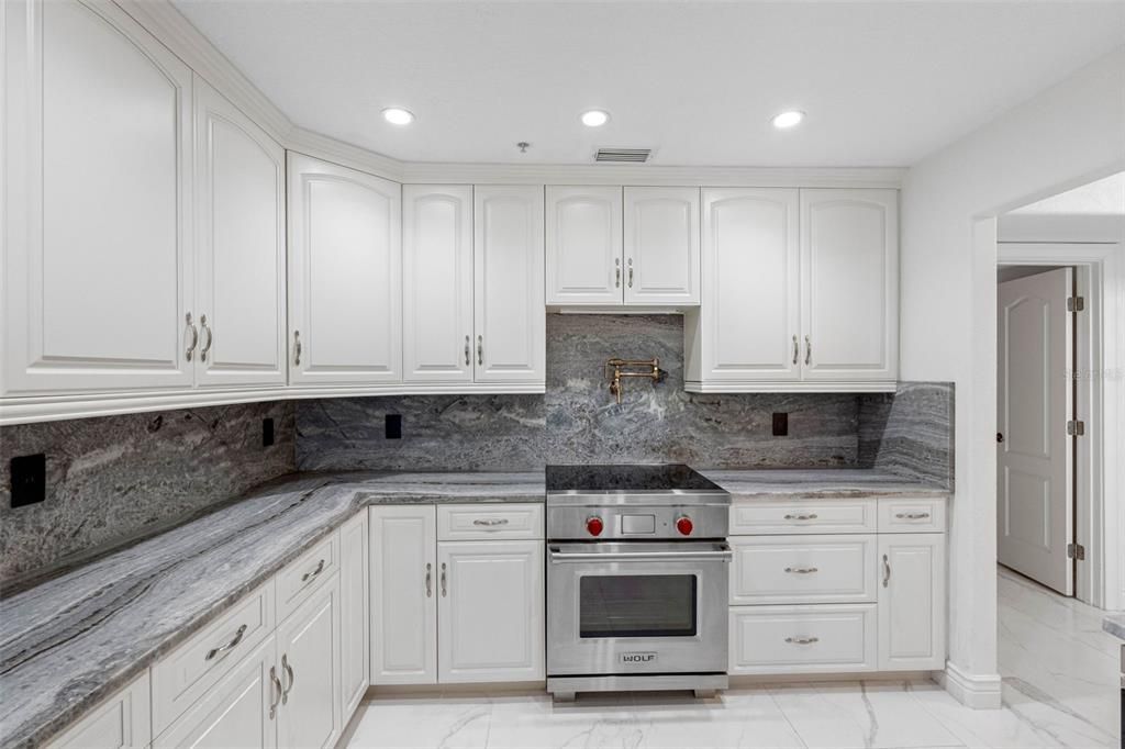 For Sale: $2,250,000 (3 beds, 3 baths, 2659 Square Feet)