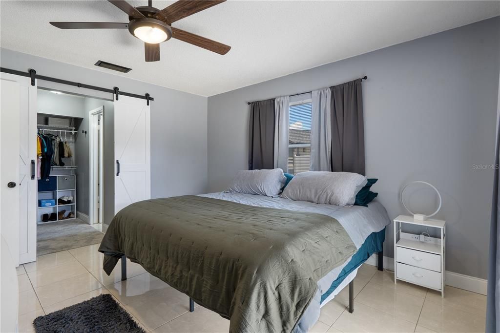 Activo con contrato: $269,900 (3 camas, 2 baños, 1603 Pies cuadrados)