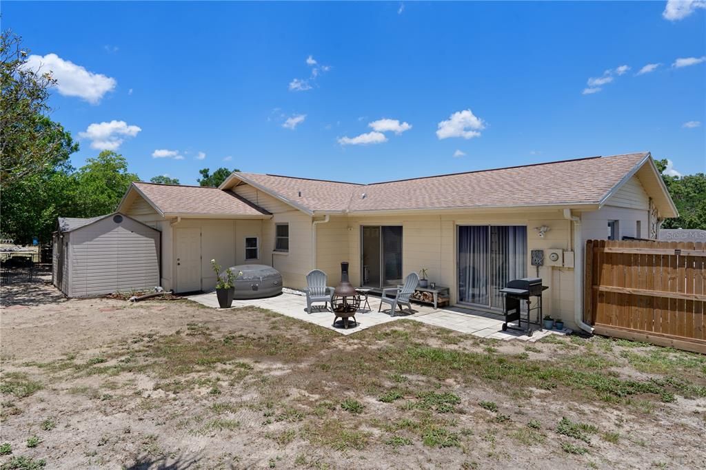 Activo con contrato: $269,900 (3 camas, 2 baños, 1603 Pies cuadrados)