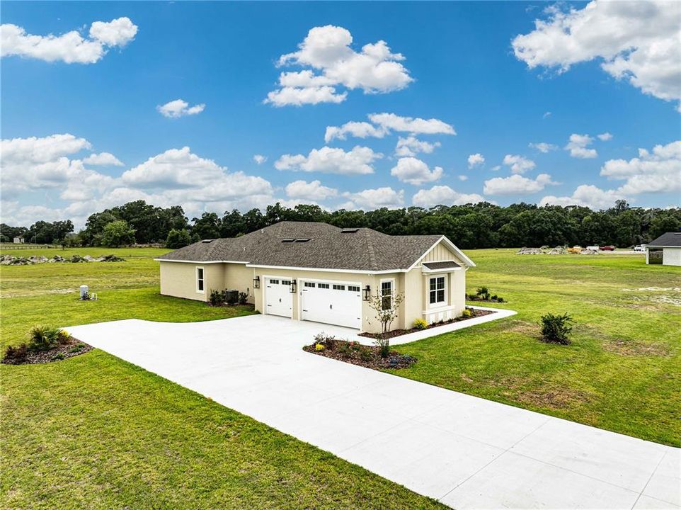 待售: $569,000 (4 贝兹, 2 浴室, 2194 平方英尺)