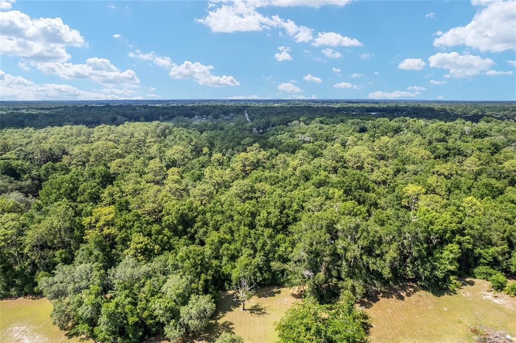 待售: $325,000 (10.20 acres)