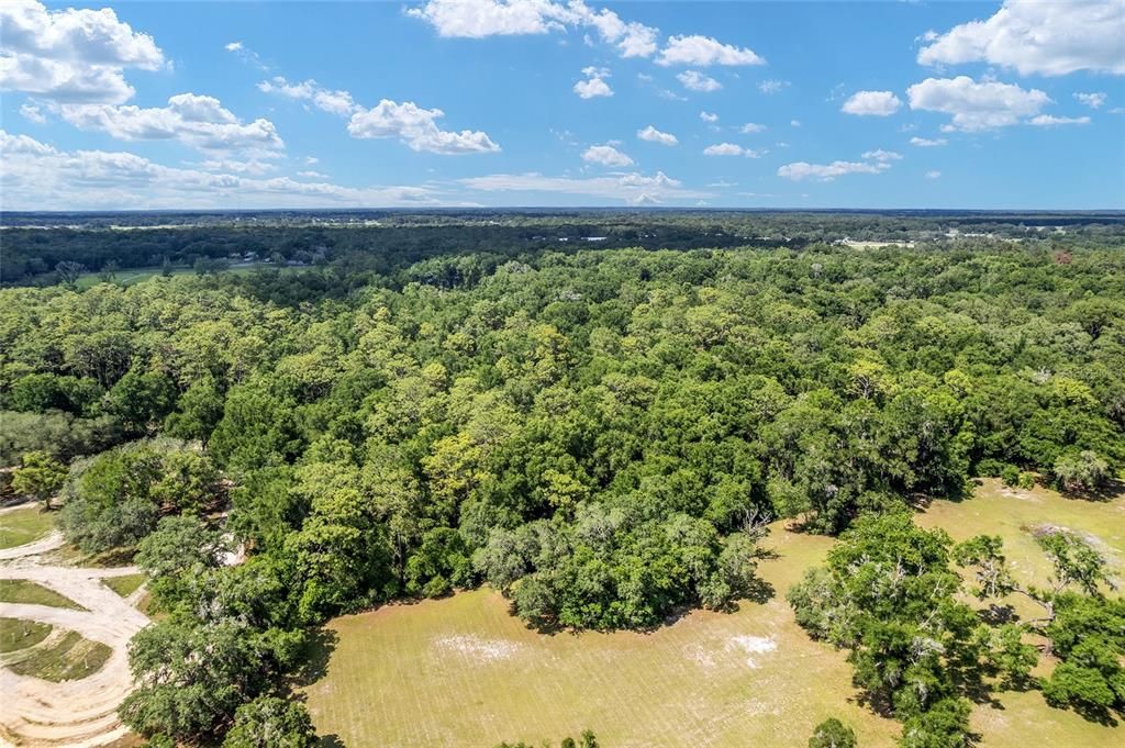 待售: $325,000 (10.20 acres)