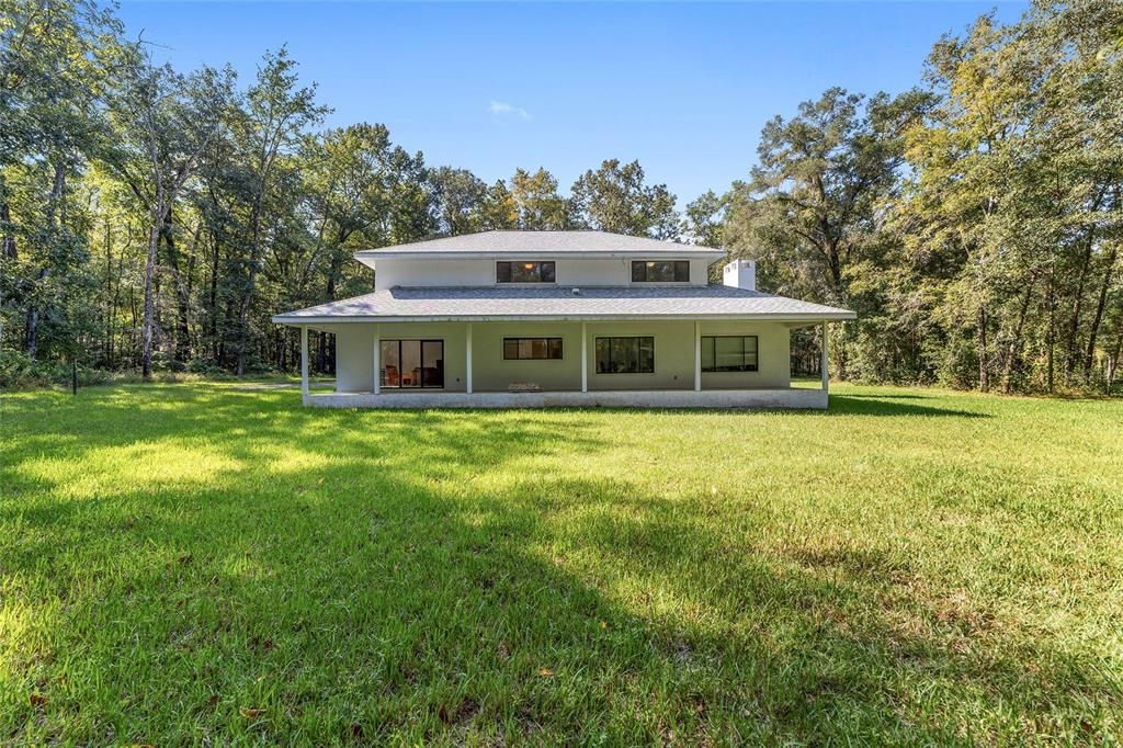 Activo con contrato: $499,000 (4 camas, 2 baños, 2873 Pies cuadrados)