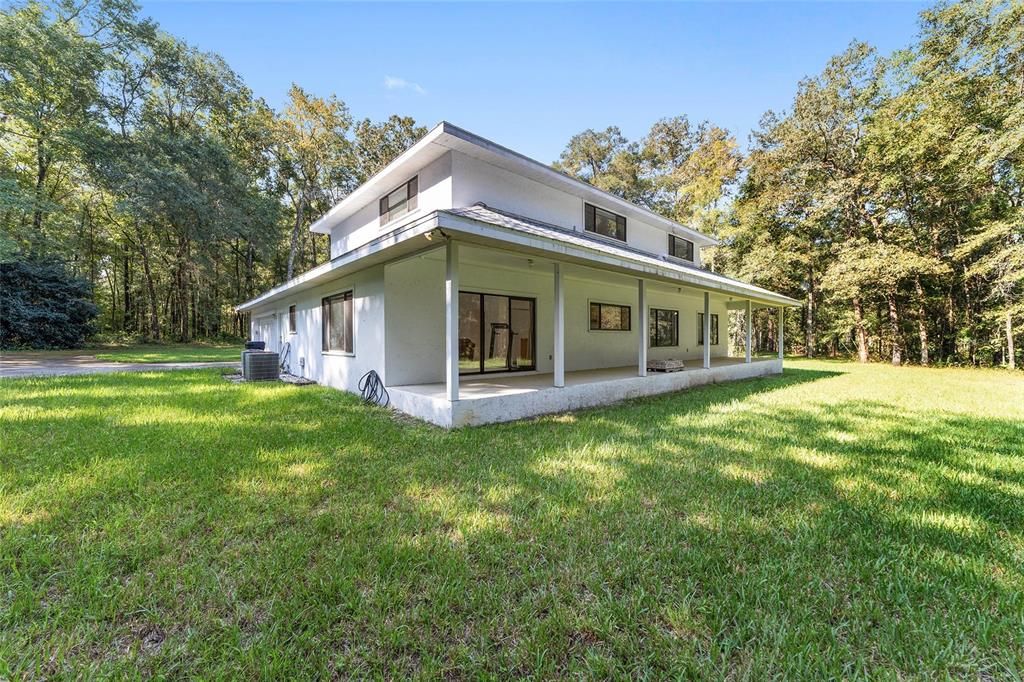 Activo con contrato: $499,000 (4 camas, 2 baños, 2873 Pies cuadrados)