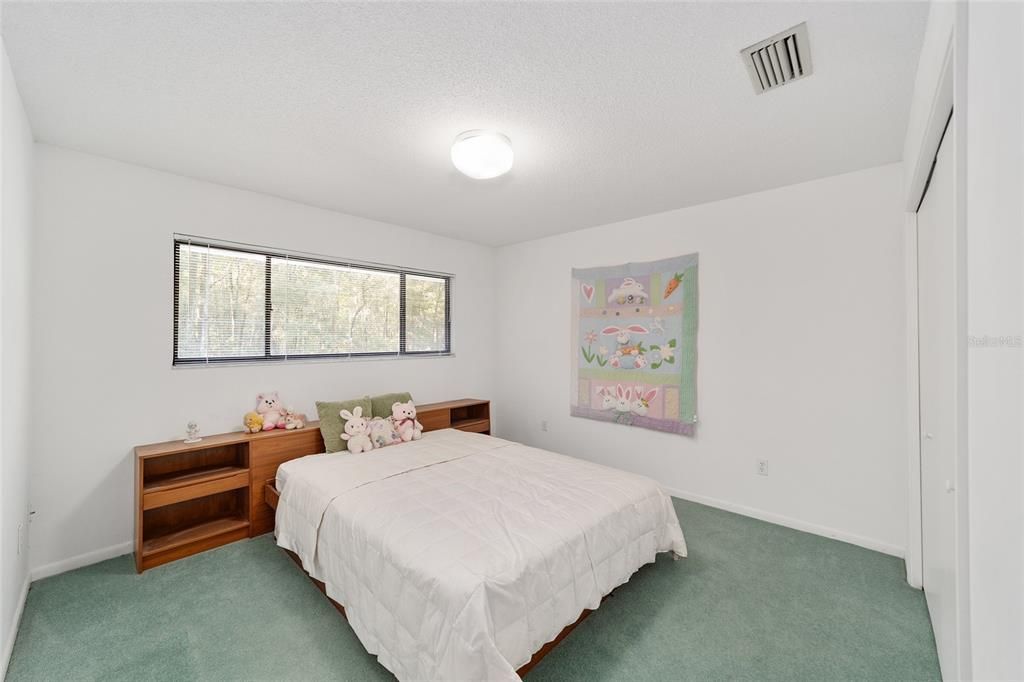 Activo con contrato: $499,000 (4 camas, 2 baños, 2873 Pies cuadrados)