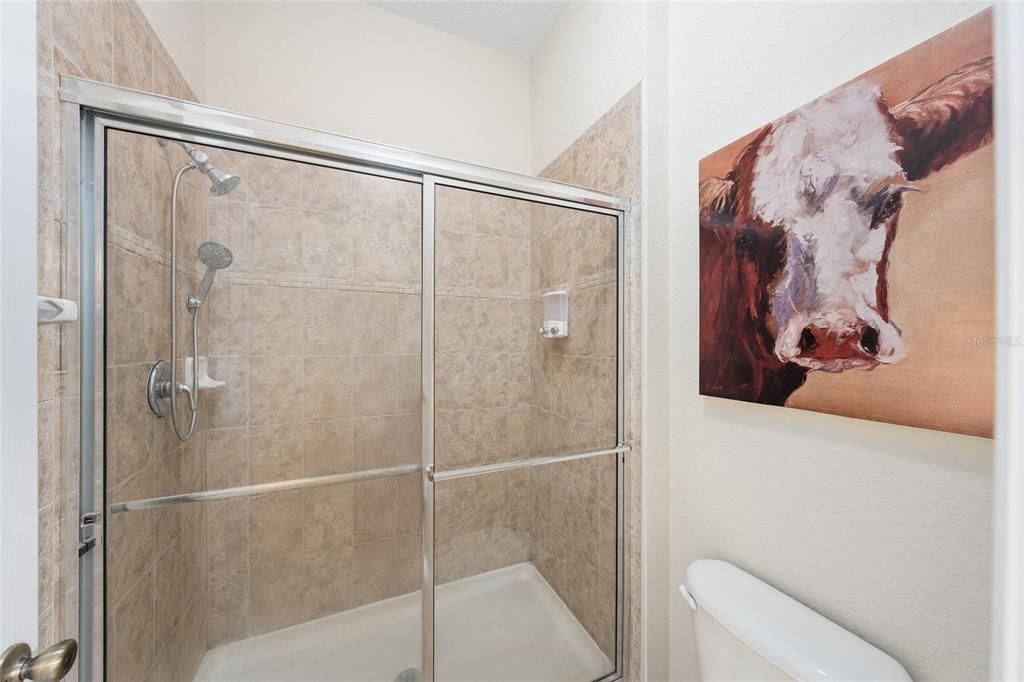 En Venta: $249,900 (2 camas, 2 baños, 1221 Pies cuadrados)