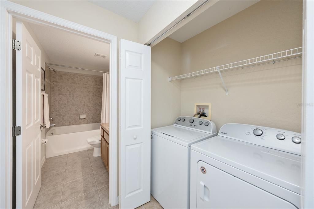 En Venta: $249,900 (2 camas, 2 baños, 1221 Pies cuadrados)