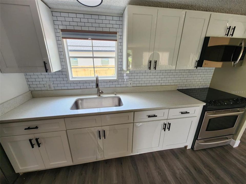 En Venta: $299,990 (3 camas, 2 baños, 1620 Pies cuadrados)
