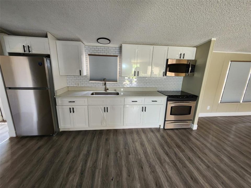 En Venta: $299,990 (3 camas, 2 baños, 1620 Pies cuadrados)