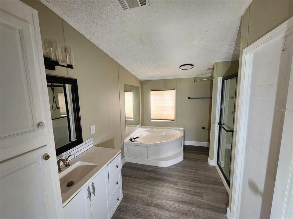 En Venta: $299,990 (3 camas, 2 baños, 1620 Pies cuadrados)
