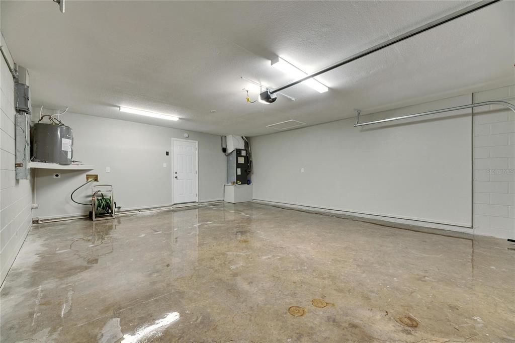 В аренду: $2,600 (2 спален, 2 ванн, 1193 Квадратных фут)