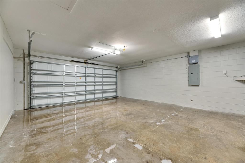 В аренду: $2,600 (2 спален, 2 ванн, 1193 Квадратных фут)