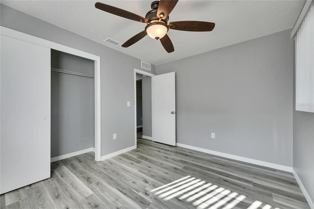 В аренду: $2,600 (2 спален, 2 ванн, 1193 Квадратных фут)
