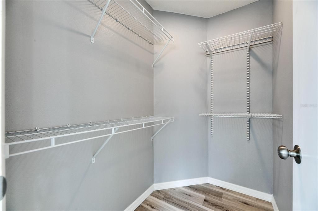 В аренду: $2,600 (2 спален, 2 ванн, 1193 Квадратных фут)