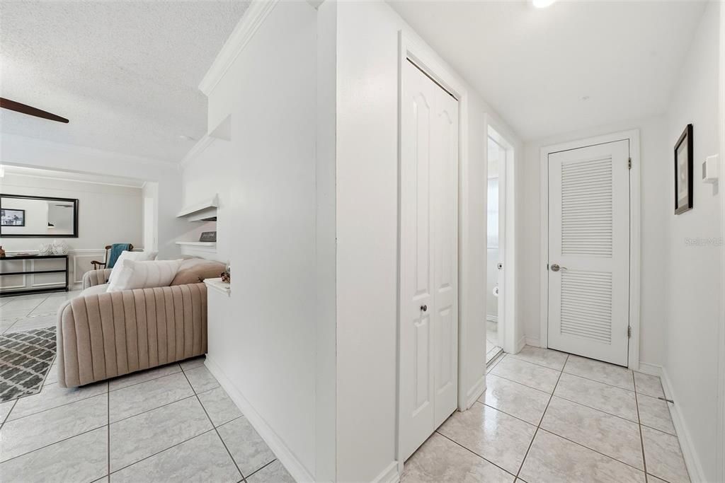 Activo con contrato: $385,000 (3 camas, 2 baños, 1328 Pies cuadrados)