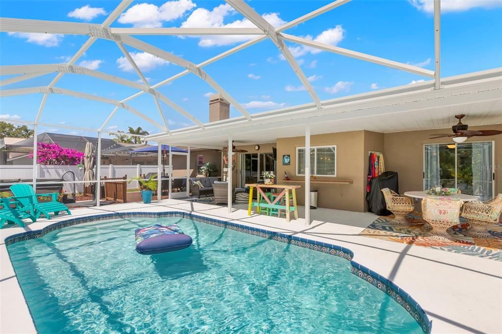 Activo con contrato: $468,000 (3 camas, 2 baños, 1876 Pies cuadrados)