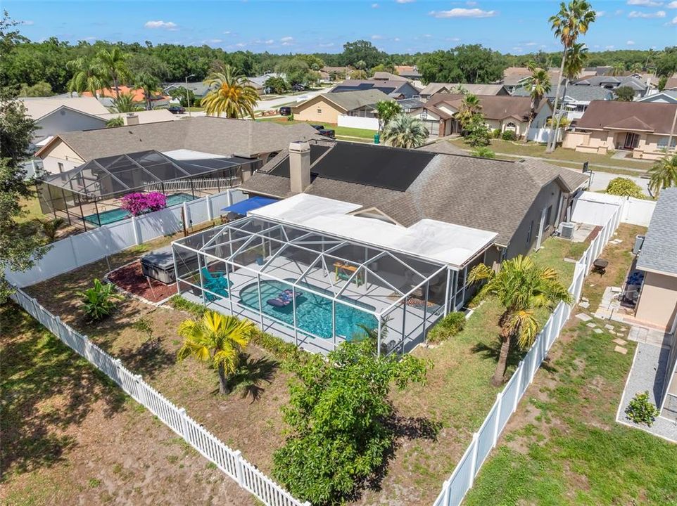 Activo con contrato: $468,000 (3 camas, 2 baños, 1876 Pies cuadrados)