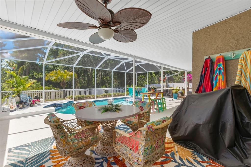 Activo con contrato: $468,000 (3 camas, 2 baños, 1876 Pies cuadrados)