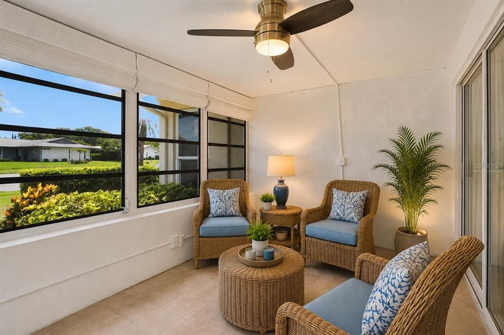 For Sale: $249,900 (2 beds, 2 baths, 1000 Square Feet)