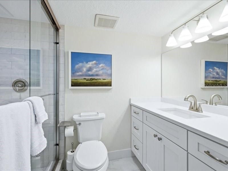 For Sale: $559,000 (2 beds, 2 baths, 1085 Square Feet)