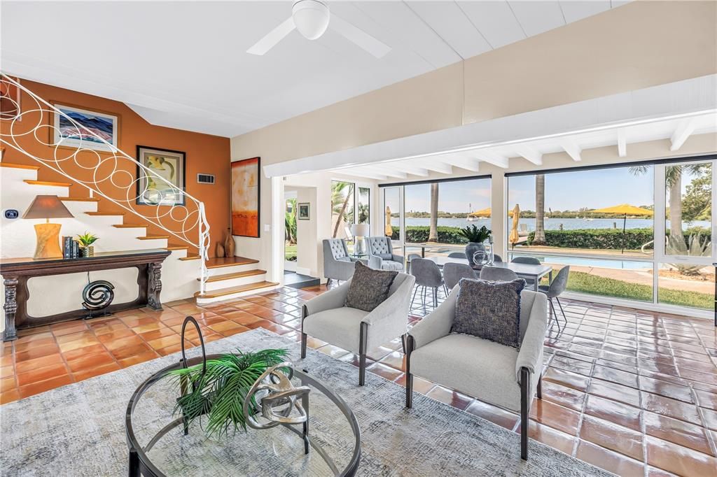 For Sale: $1,599,000 (4 beds, 3 baths, 3184 Square Feet)