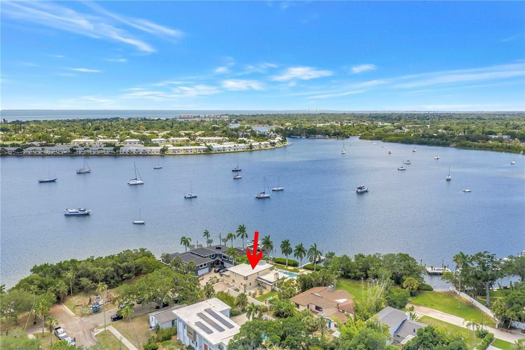 For Sale: $1,599,000 (4 beds, 3 baths, 3184 Square Feet)