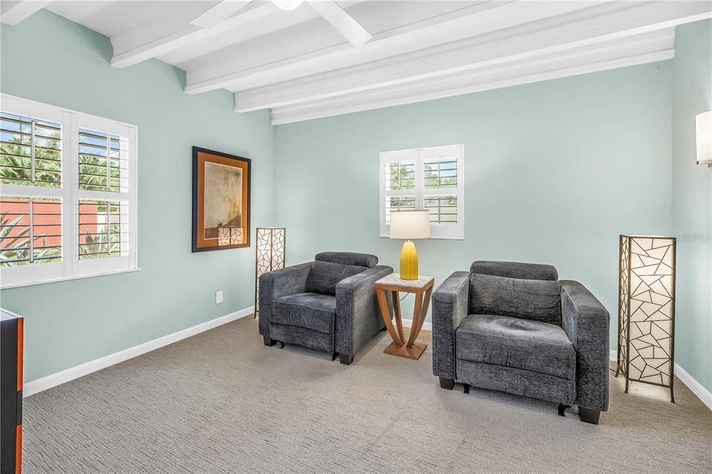For Sale: $1,599,000 (4 beds, 3 baths, 3184 Square Feet)