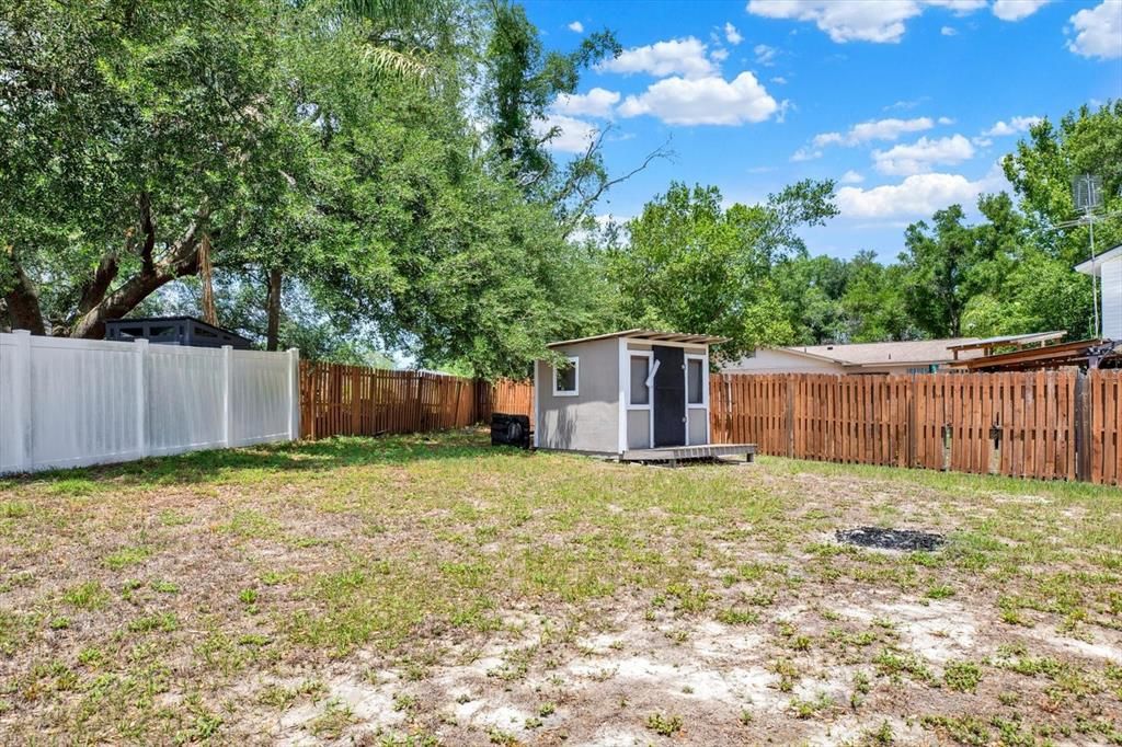 На продажу: $415,000 (5 спален, 3 ванн, 2097 Квадратных фут)