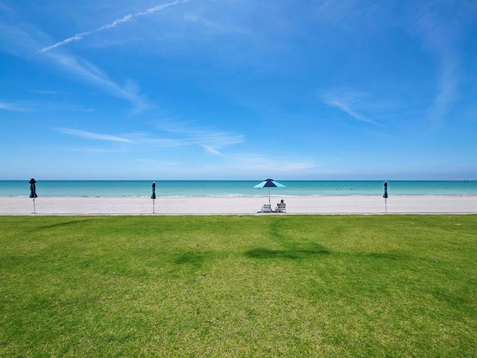 For Sale: $995,000 (2 beds, 2 baths, 1409 Square Feet)