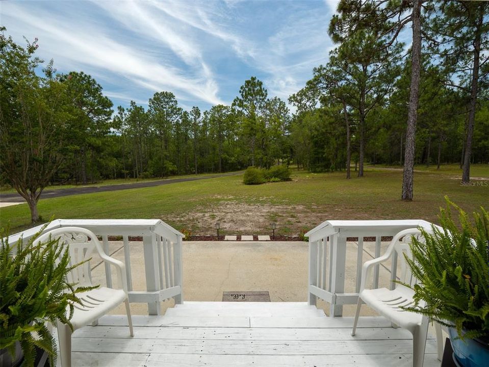 For Sale: $547,000 (3 beds, 2 baths, 2536 Square Feet)