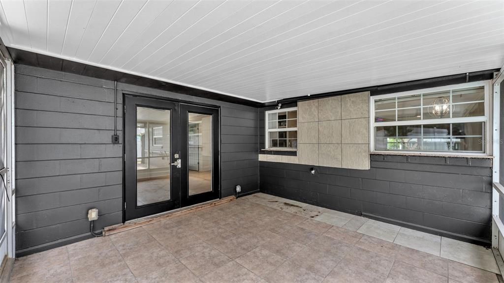 En Venta: $449,900 (3 camas, 2 baños, 1624 Pies cuadrados)