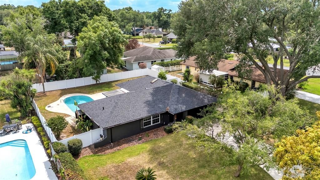 En Venta: $449,900 (3 camas, 2 baños, 1624 Pies cuadrados)