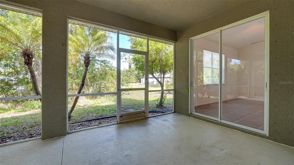 For Rent: $2,100 (3 beds, 2 baths, 1844 Square Feet)